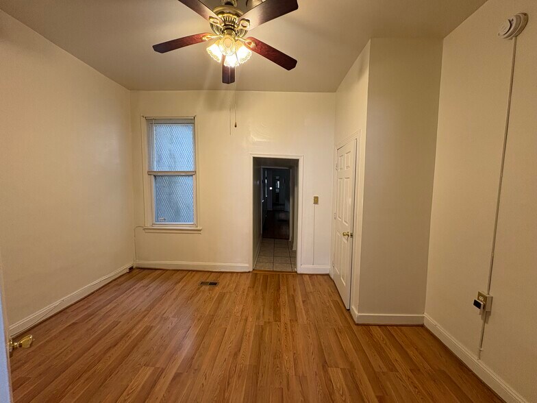 More Photos Of 885 W Lombard St, Baltimore Apartments For Sale