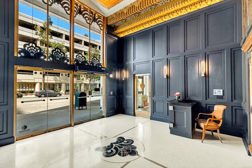 More Photos Of 1904 Franklin St, Oakland Office For Lease