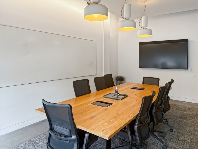 More Photos Of 18-20 S 2nd St, San Jose Office For Lease