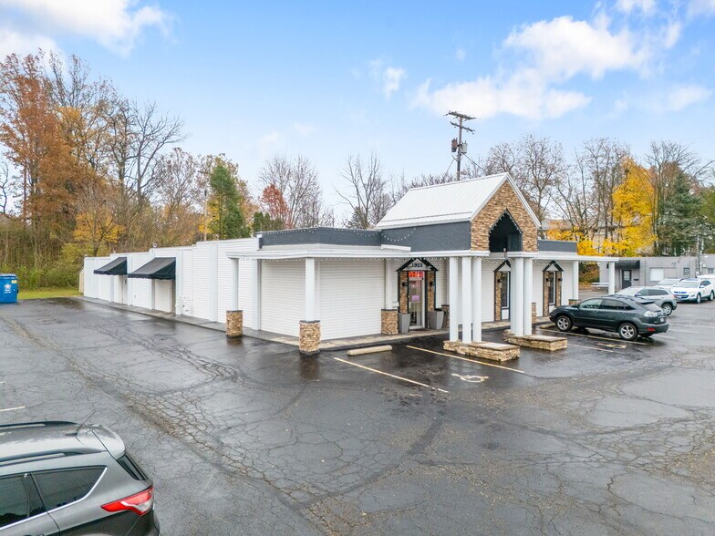 More Photos Of 1922 Whipple Ave NW, Canton General Retail For Sale