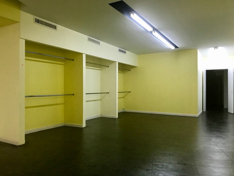 More Photos Of 41 W 36th St, New York Office For Sale