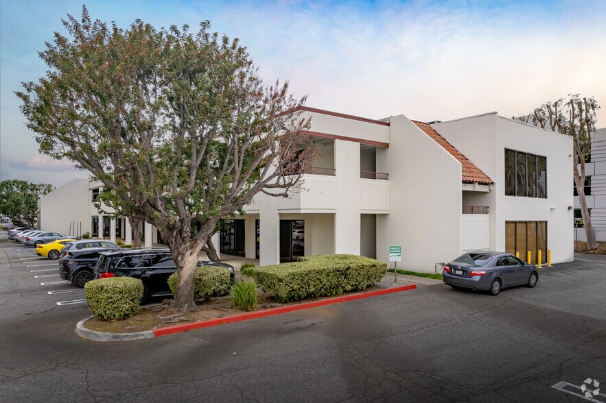 More Photos Of 3360 Flair Dr, El Monte Unknown For Lease