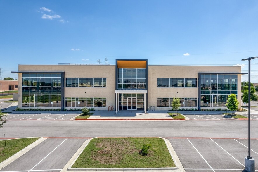 Primary Photo Of 12601 Metric Blvd, Austin Office For Sale