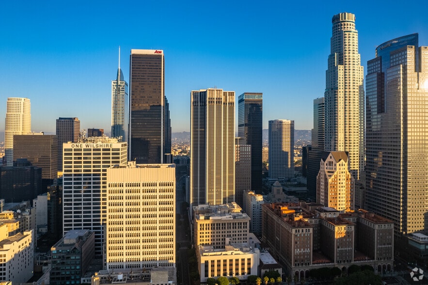 More Photos Of 611 W 6th St, Los Angeles Office For Lease
