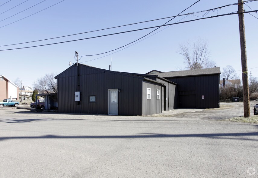 More Photos Of 326 S Cedar Ave, Canton Coworking Space