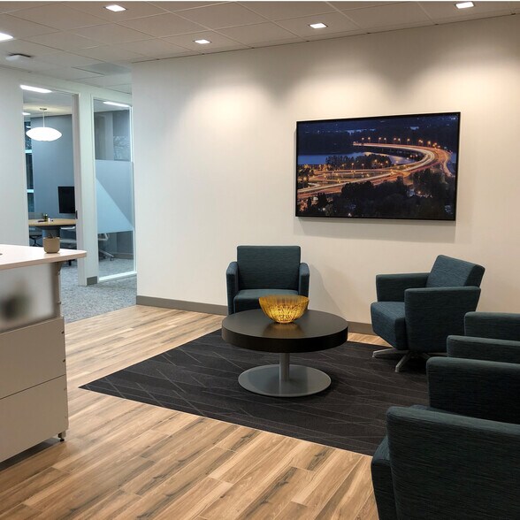 More Photos Of 201 NE Park Plaza Dr, Vancouver Unknown For Sale