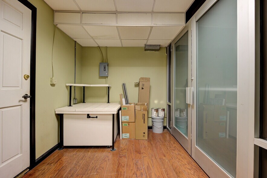 More Photos Of 1008 W Main St, Oklahoma City Office For Lease