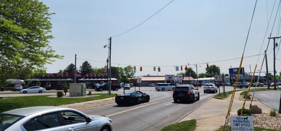 More Photos Of 424 Wentz St, Tiffin Storefront Retail Office For Lease