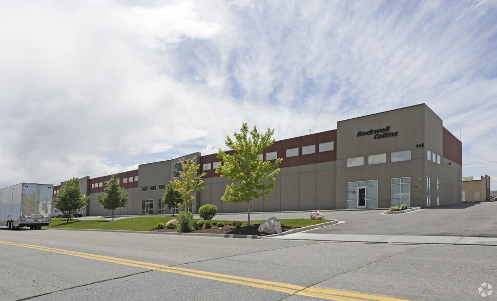 More Photos Of 445 N 700 W, North Salt Lake Warehouse For Lease