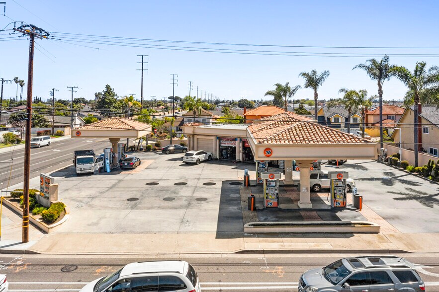 More Photos Of 11470 Edinger Ave, Fountain Valley Service Station For Sale