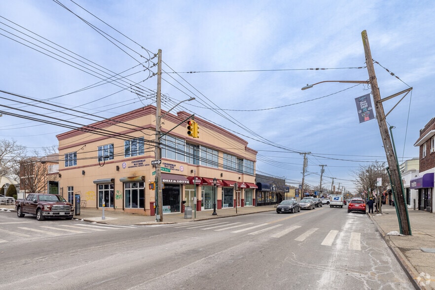 More Photos Of 265-267 New Dorp Ln, Staten Island Storefront Retail Office For Lease