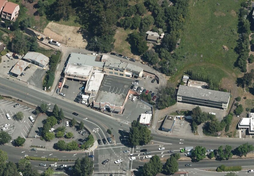 More Photos Of 110-112 Spaulding St, San Anselmo Storefront Retail Office For Lease