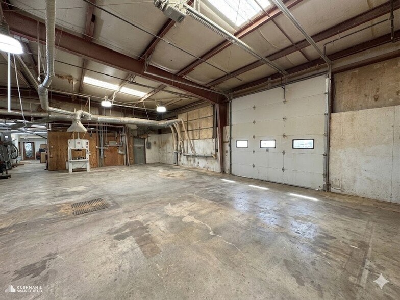 More Photos Of 133 Racquette Dr, Fort Collins Warehouse For Lease