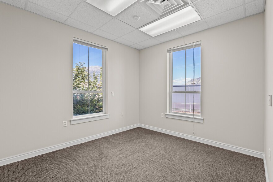 More Photos Of 411-423 N Orem Blvd, Orem Medical For Lease
