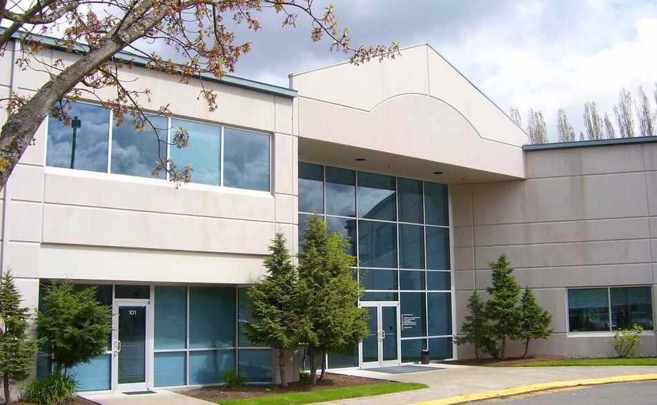 More Photos Of 16932 Woodinville Redmond Rd NE, Woodinville Office For Sale