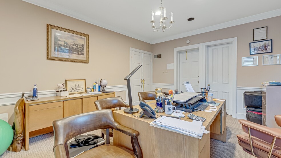 More Photos Of 207 W Broad St, Bethlehem Office For Sale