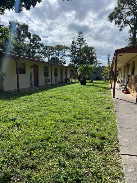 More Photos Of 4764 Cole St, West Palm Beach Apartments For Sale