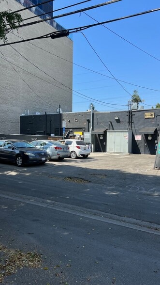More Photos Of 8422-8428 W 3rd St, Los Angeles Restaurant For Lease