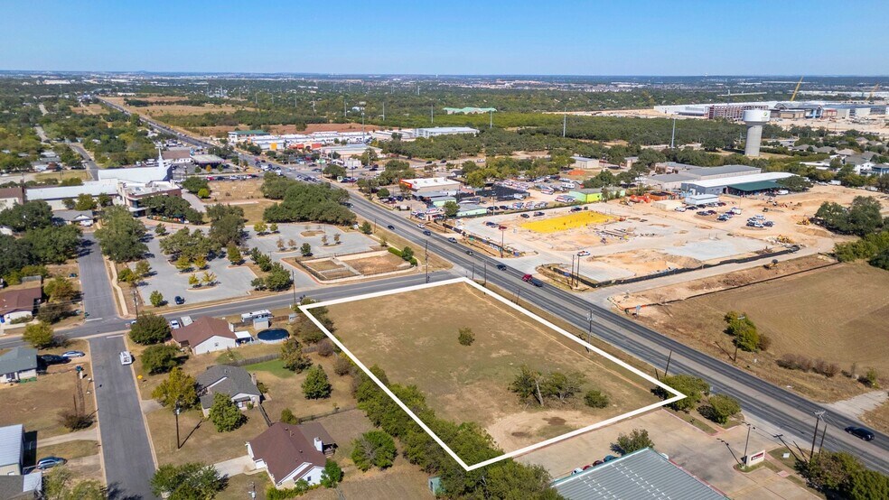 More Photos Of 1705-1709 N Bell Blvd, Cedar Park Land For Sale