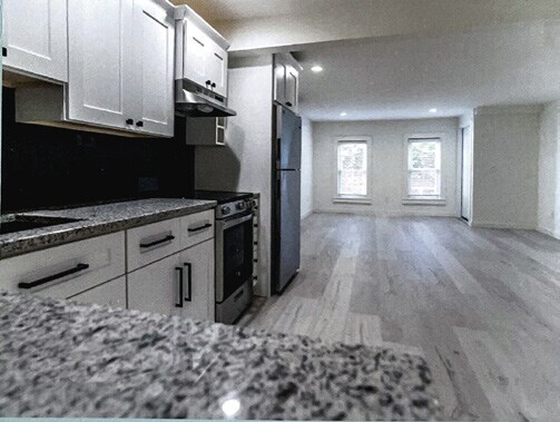 More Photos Of 136-138 Main St, Greenport Storefront Retail Residential For Sale