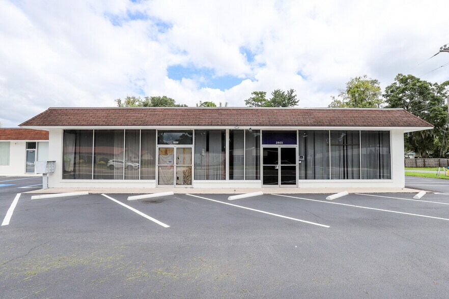 More Photos Of 2803 NW 6th St, Gainesville Freestanding For Lease