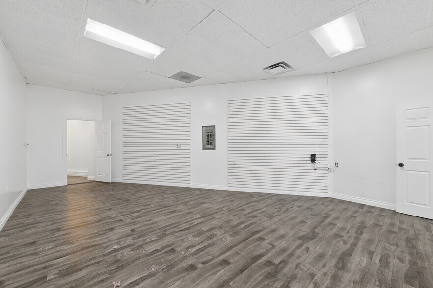 More Photos Of 2101-2109 W Sunset Blvd, Los Angeles Unknown For Lease