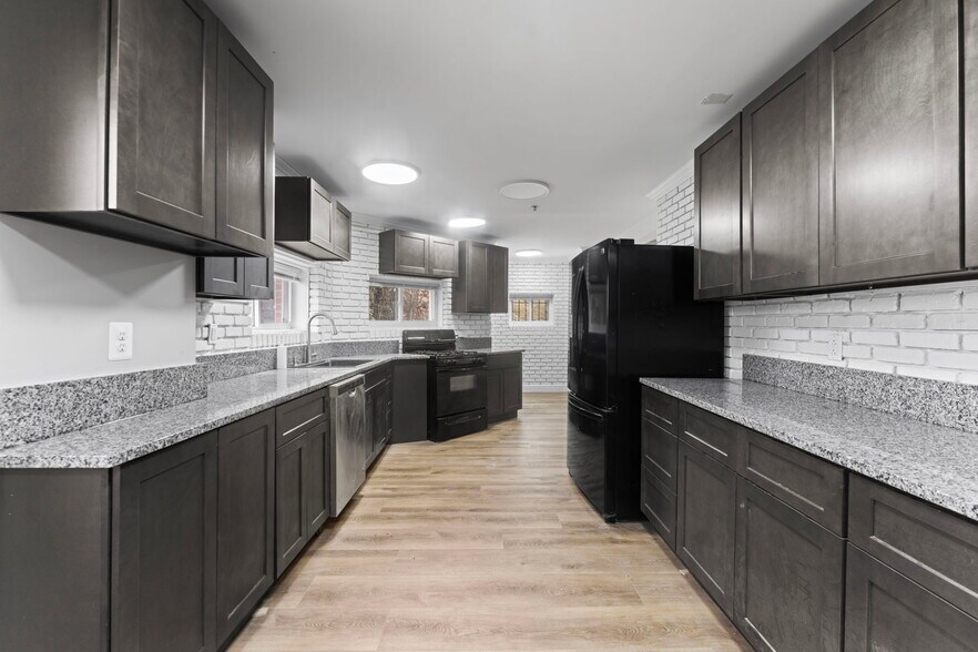 More Photos Of 922 Ridge Rd Se, Washington Assisted Living For Sale