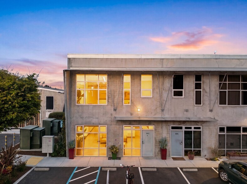 More Photos Of 108 High Rd, Santa Cruz Flex For Sale