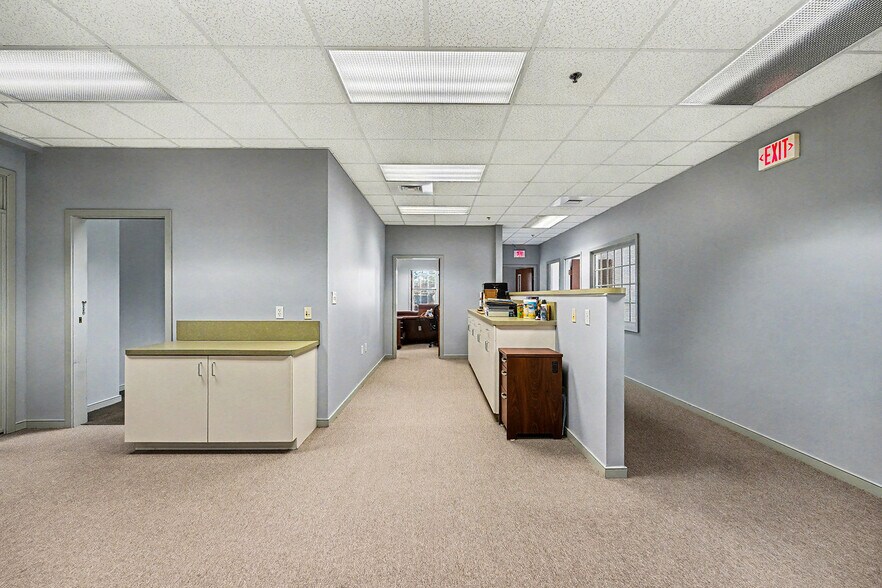 More Photos Of 415-417 Wolfe St, Fredericksburg Medical For Lease