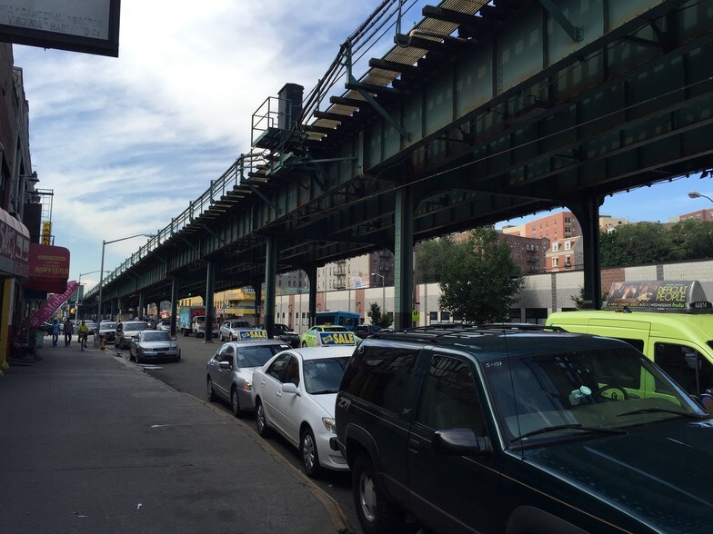 More Photos Of 1932 Jerome Ave, Bronx Industrial For Sale