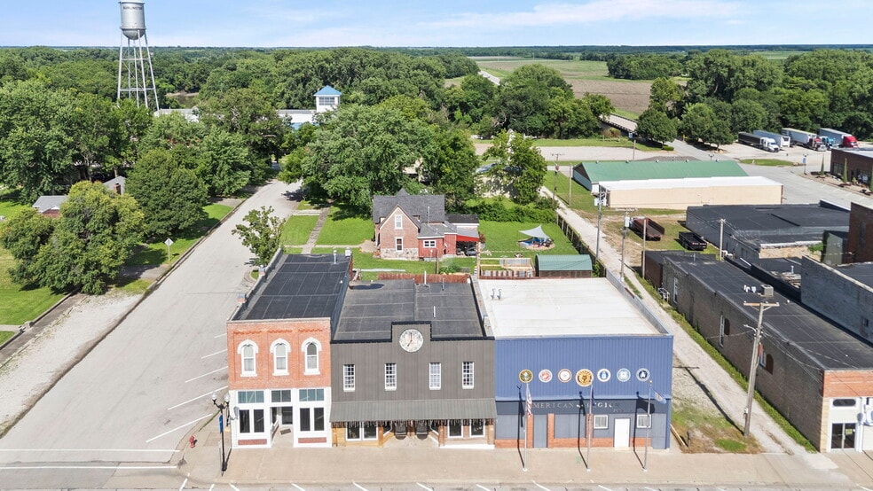 More Photos Of 116 N 3rd St, Burlington Apartments For Sale
