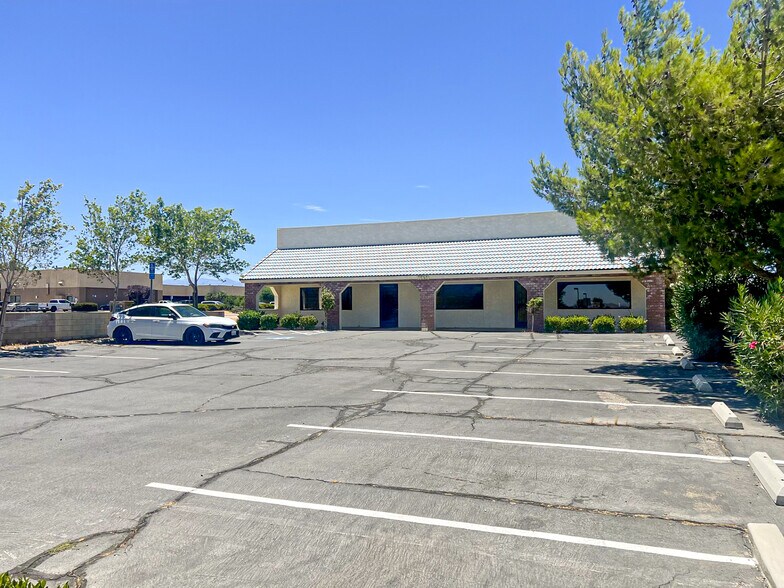 Primary Photo Of 14434 California Ave, Victorville Freestanding For Sale