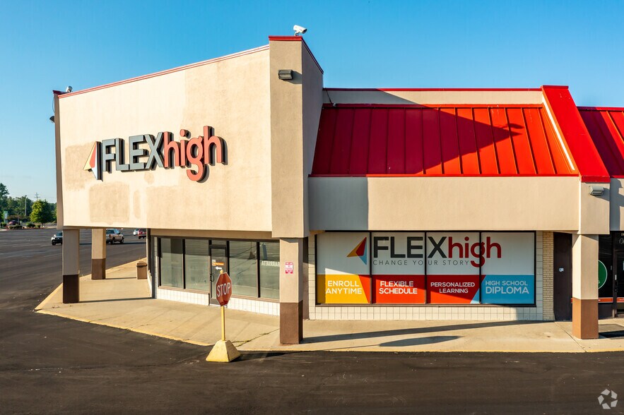 More Photos Of 4813-4945 Clio Rd, Flint Unknown For Lease