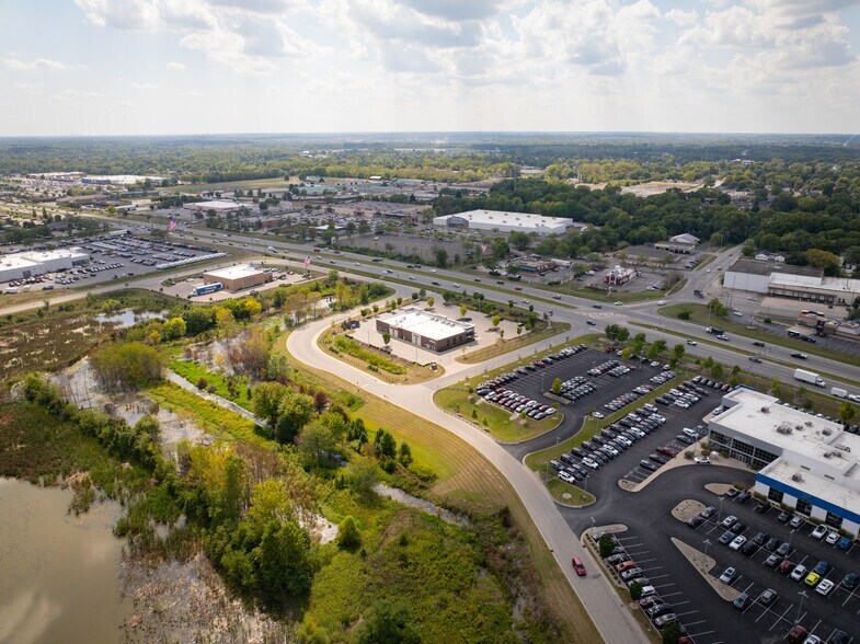 More Photos Of 17535 Terry Lee Crossing, Noblesville Freestanding For Lease