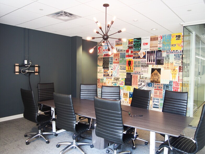 More Photos Of 159 4th Ave N, Nashville Office For Lease
