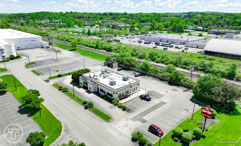 More Photos Of 3050 Winton Rd S, Rochester Fast Food For Sale