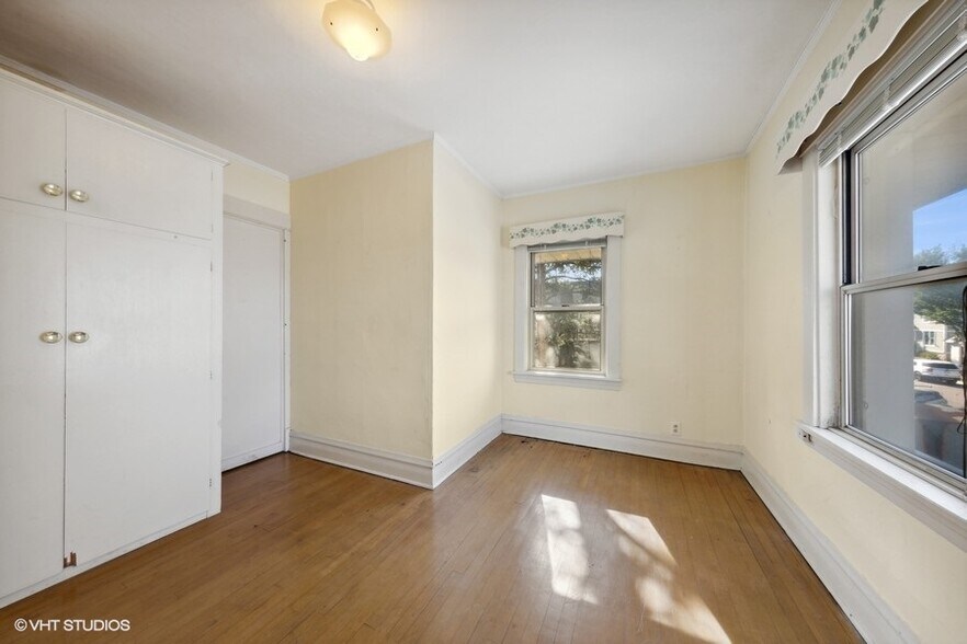 More Photos Of 110-112 Willow Ave, Wheaton Storefront Retail Residential For Sale