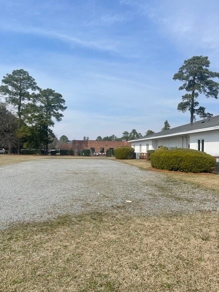 More Photos Of 1710 E Arlington Blvd, Greenville Office For Sale