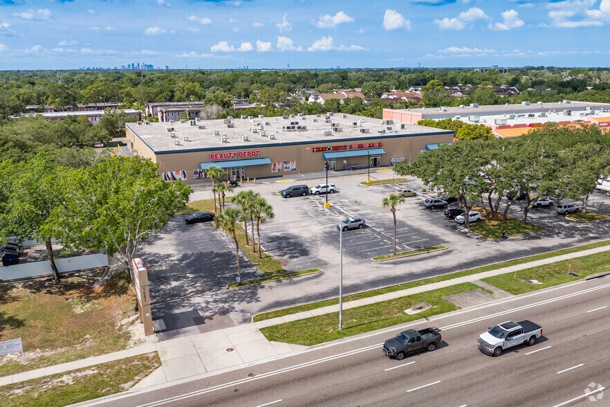 More Photos Of 1401 E Fowler Ave, Tampa Storefront For Lease