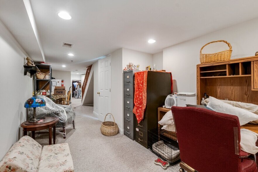 More Photos Of 1133 Light St, Baltimore Storefront Retail Office For Sale