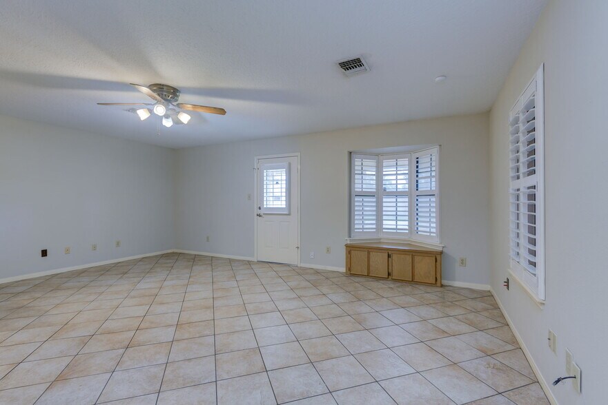 More Photos Of 11820 Plainbrook St, La Porte Specialty For Sale
