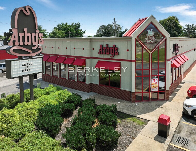 More Photos Of 822 Cosby Hwy, Newport Fast Food For Sale