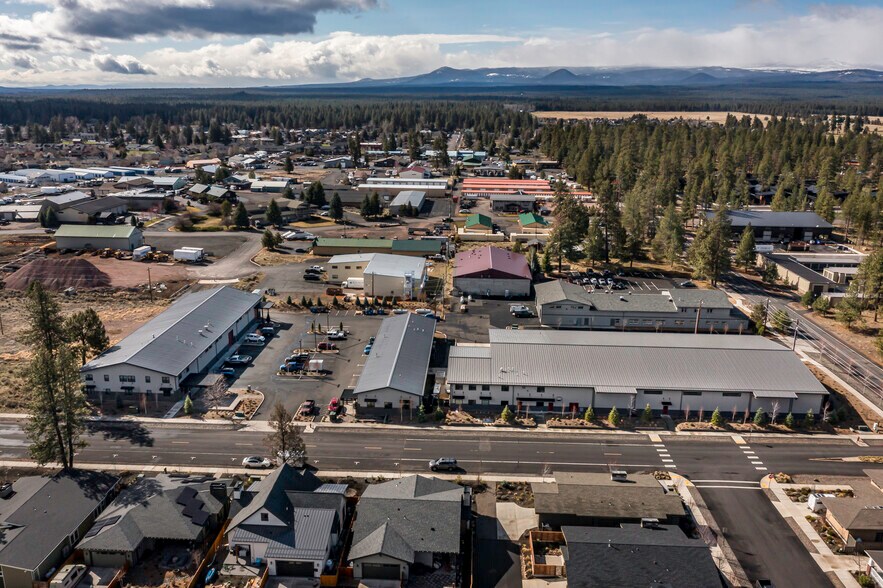 Primary Photo Of 275 W Lundgren Mill Dr, Sisters Manufacturing For Sale