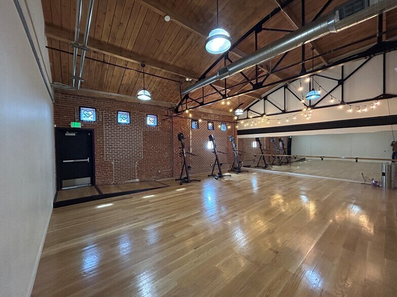 More Photos Of 1842 S Broadway, Denver Storefront For Lease