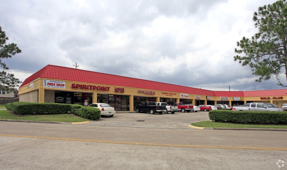 Primary Photo Of 2525 W Bay Area Blvd, Friendswood Unknown For Sale
