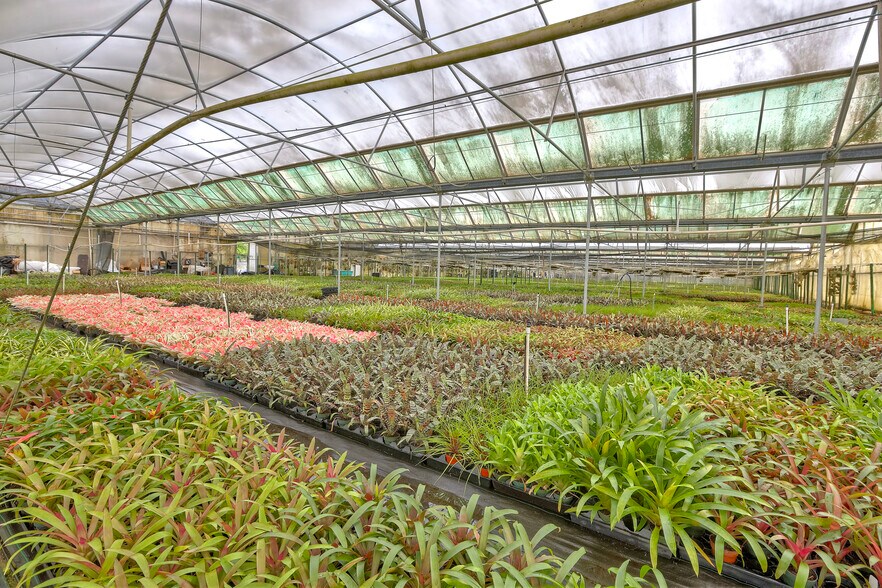 More Photos Of 2526 Rainbow Valley Blvd, Fallbrook Manufacturing For Sale