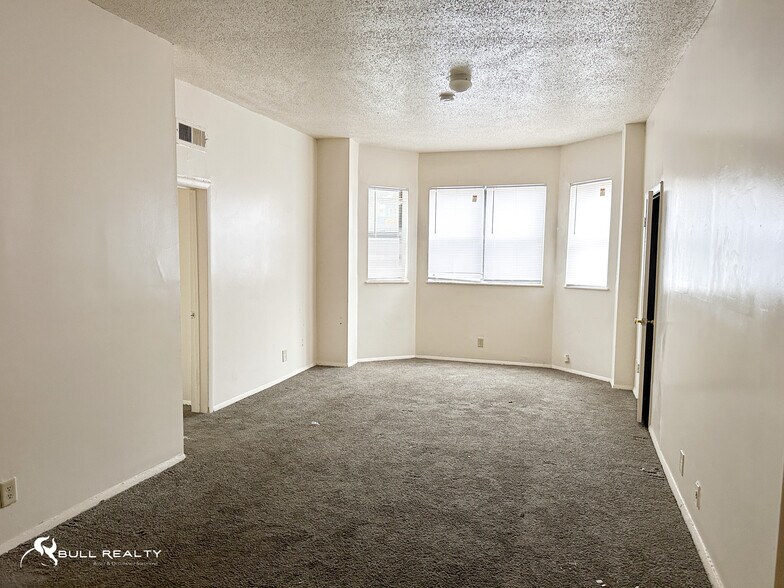 More Photos Of 620 Parkway Dr NE, Atlanta Apartments For Sale
