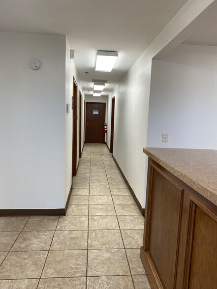 More Photos Of 3420 S Purdue St, Oklahoma City Warehouse For Lease