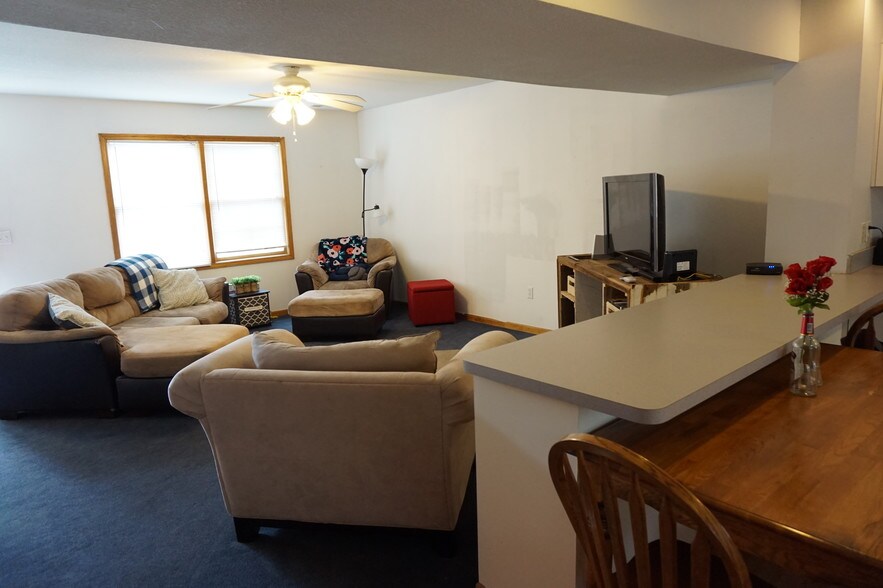 More Photos Of 215 Grover St, Warrensburg Apartments For Sale