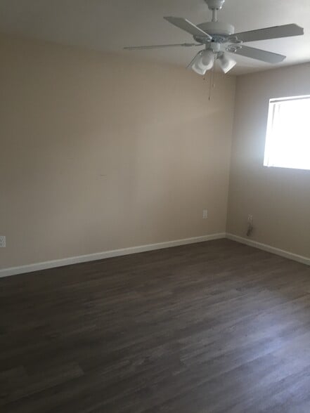 More Photos Of 16932 Lilac Ln, Huntington Beach Apartments For Sale